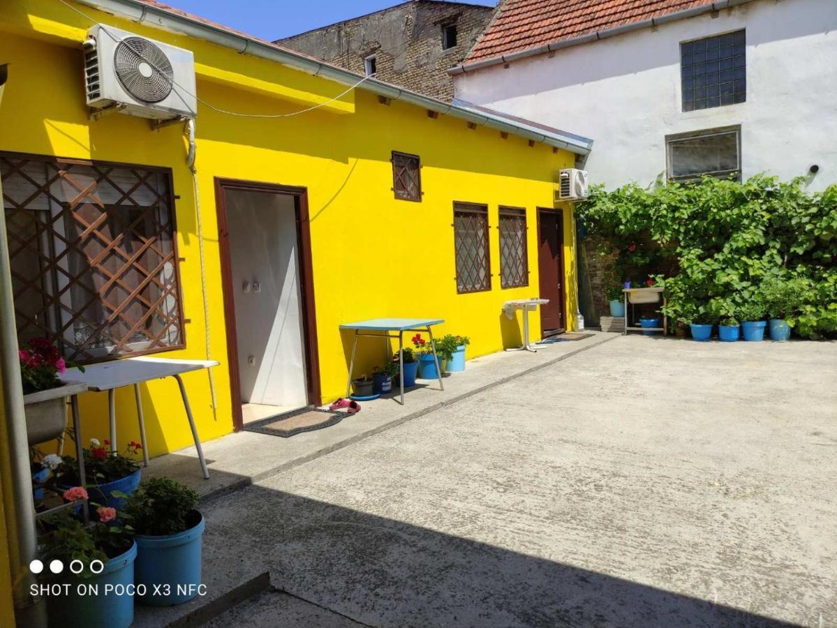 Sobe Sa Sopstvenim Kupatilom Private Rooms Bathroom In Center Novi Sad Ngoại thất bức ảnh