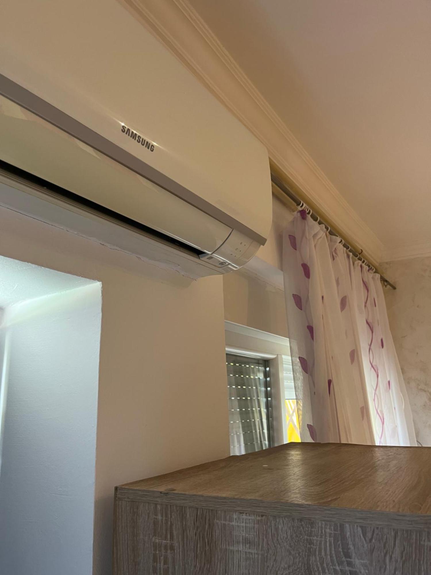 Sobe Sa Sopstvenim Kupatilom Private Rooms Bathroom In Center Novi Sad Ngoại thất bức ảnh