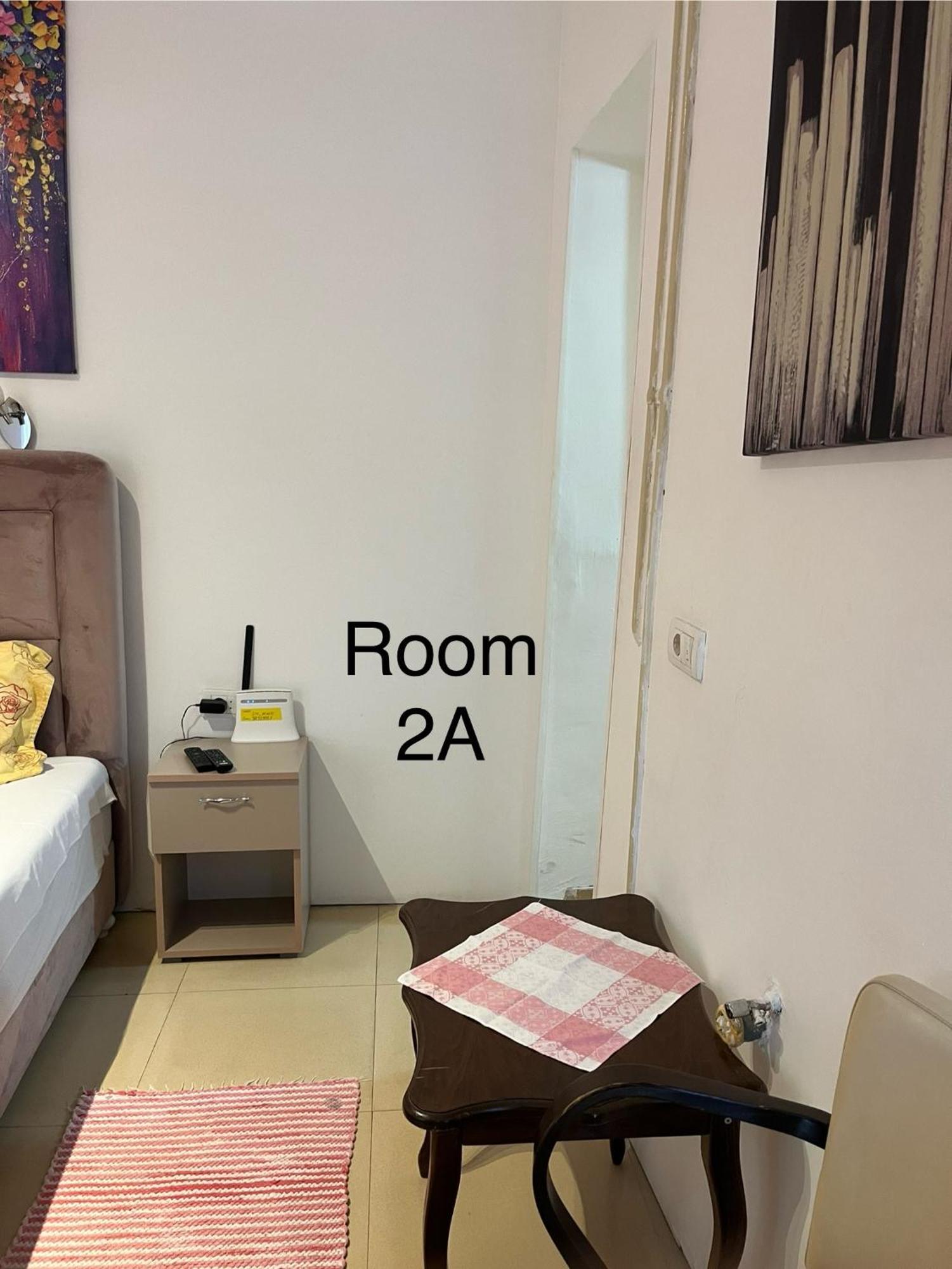 Sobe Sa Sopstvenim Kupatilom Private Rooms Bathroom In Center Novi Sad Ngoại thất bức ảnh
